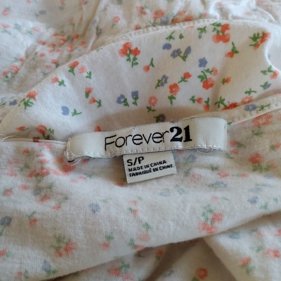 Cute First Floral babydoll tunic top. Dress - Picture 2 of 5